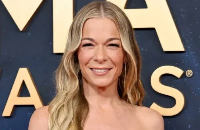 Ghinion teribil pentru LeAnn Rimes. Ce a patit artista pe scena in fata fanilor