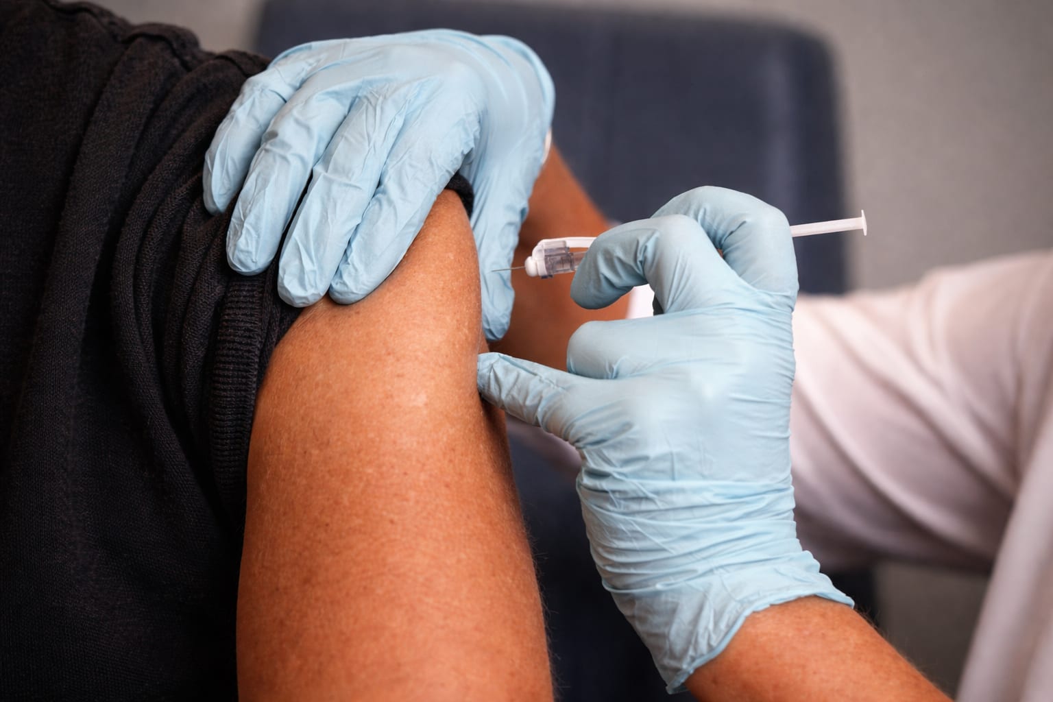 Un singur vaccin în loc de mai multe injecții ar putea simplifica imunizarea bebelușilor din India
