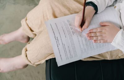 La sfârșitul lui 2025, peste 800.000 de persoane așteptau evaluări pentru ADHD și autism în Anglia