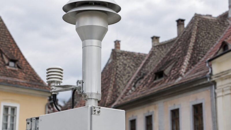 Bolile cardiovasculare au provocat 560 de decese în Sibiu în 2025. Ce arată datele despre aer
