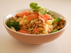 Dieta nordică este asociată cu un risc mai mic de deces. Ce alimente stau la baza ei