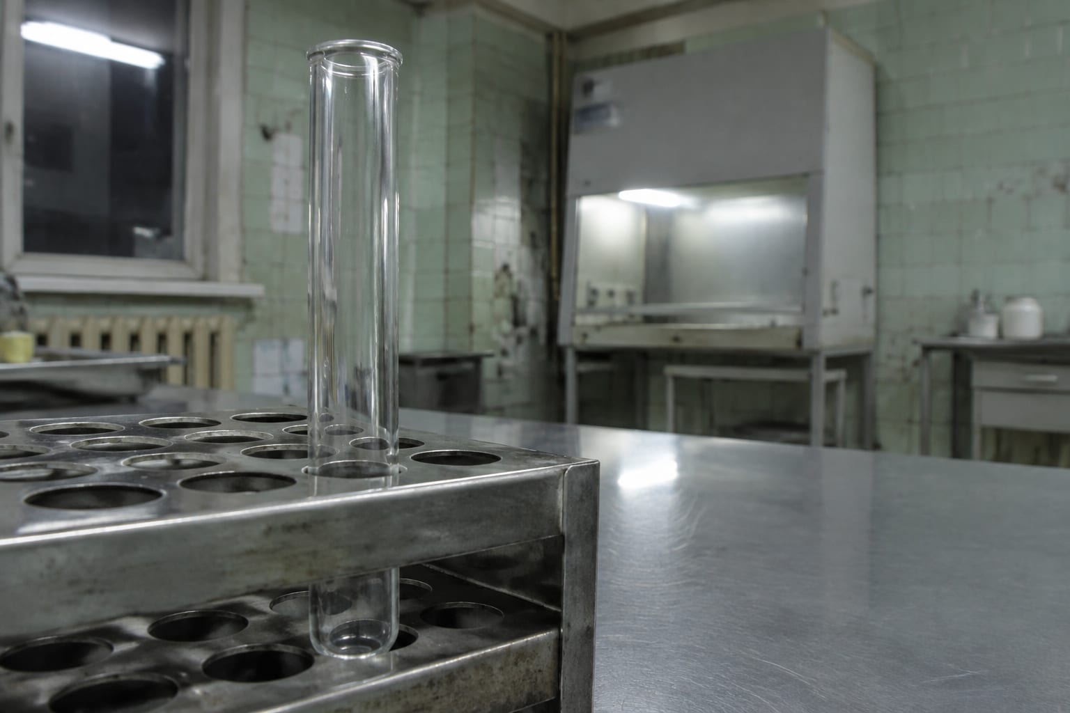Eprubetă pentru probe de pestă pulmonară